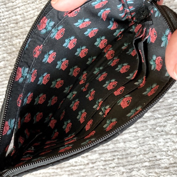 Vera Bradley Quilted Microfiber RFID Tech Wristlet Wallet Solid Black Red Rose - Picture 6 of 9